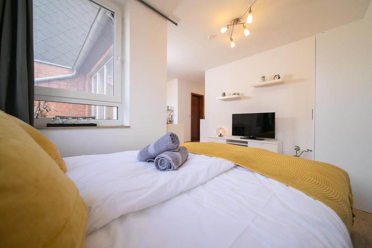 Studio Shiny - Zentral Mit Balkon - Messe - Kueche ノイス エクステリア 写真