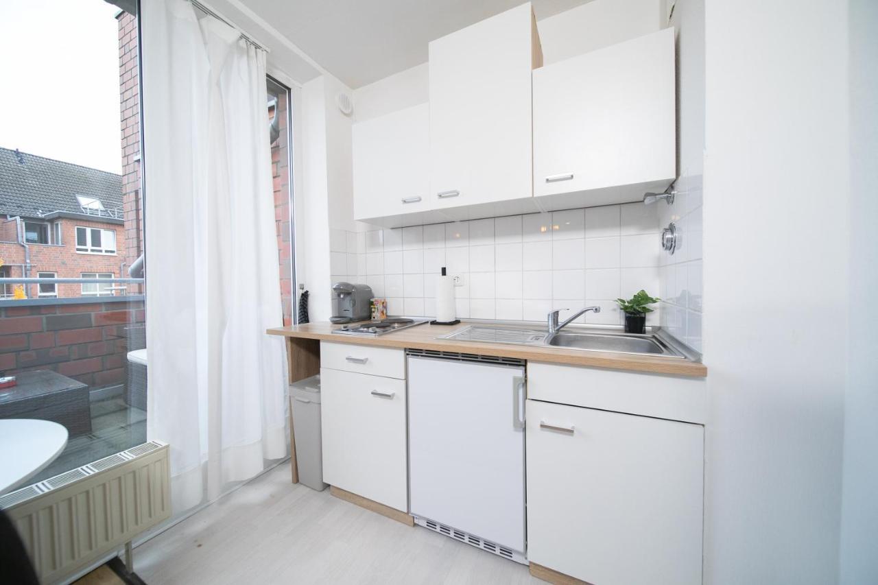 Studio Shiny - Zentral Mit Balkon - Messe - Kueche ノイス エクステリア 写真