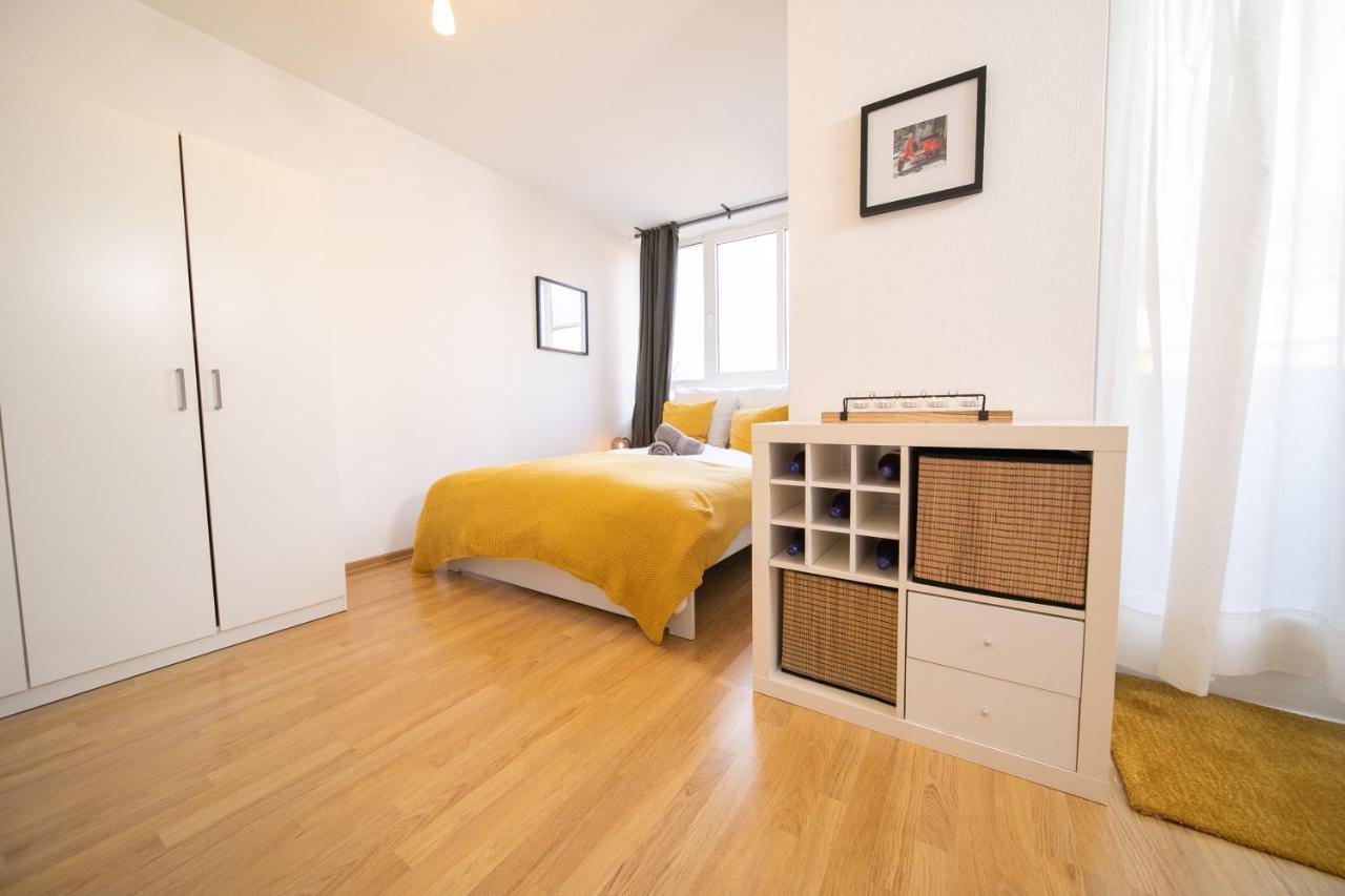 Studio Shiny - Zentral Mit Balkon - Messe - Kueche ノイス エクステリア 写真