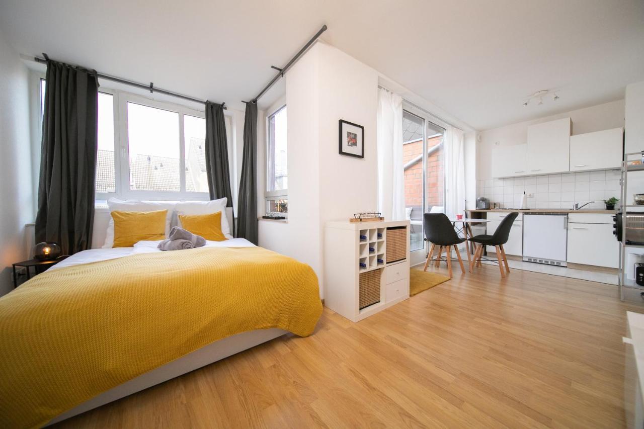 Studio Shiny - Zentral Mit Balkon - Messe - Kueche ノイス エクステリア 写真